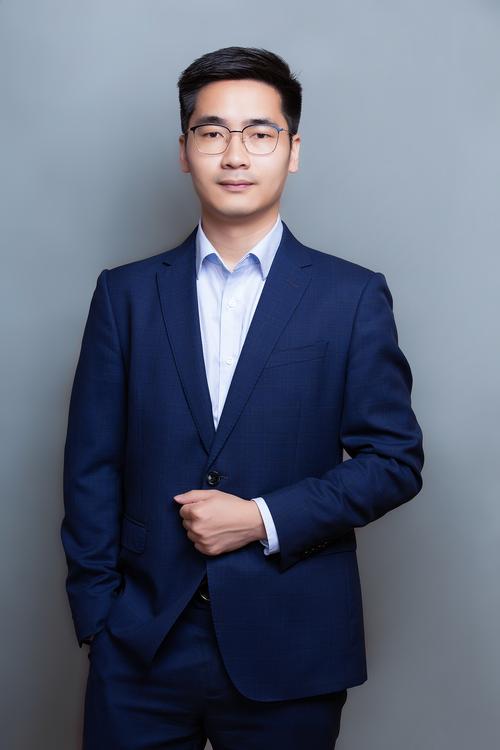 赖维乐 视觉与舞美负责人
